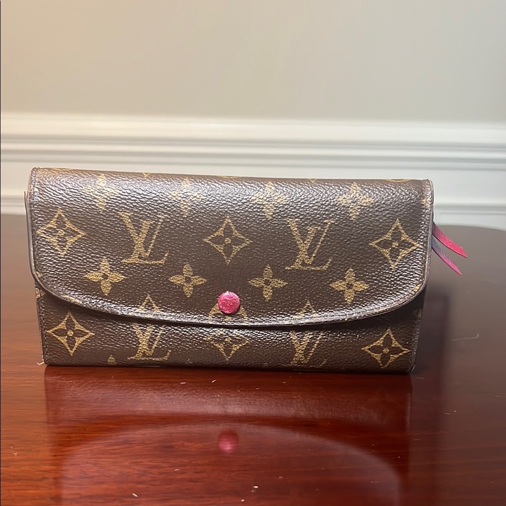 Louis Vuitton Monogram Brown Emelie Wallet
